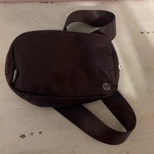 Lululemon black Fanny pack